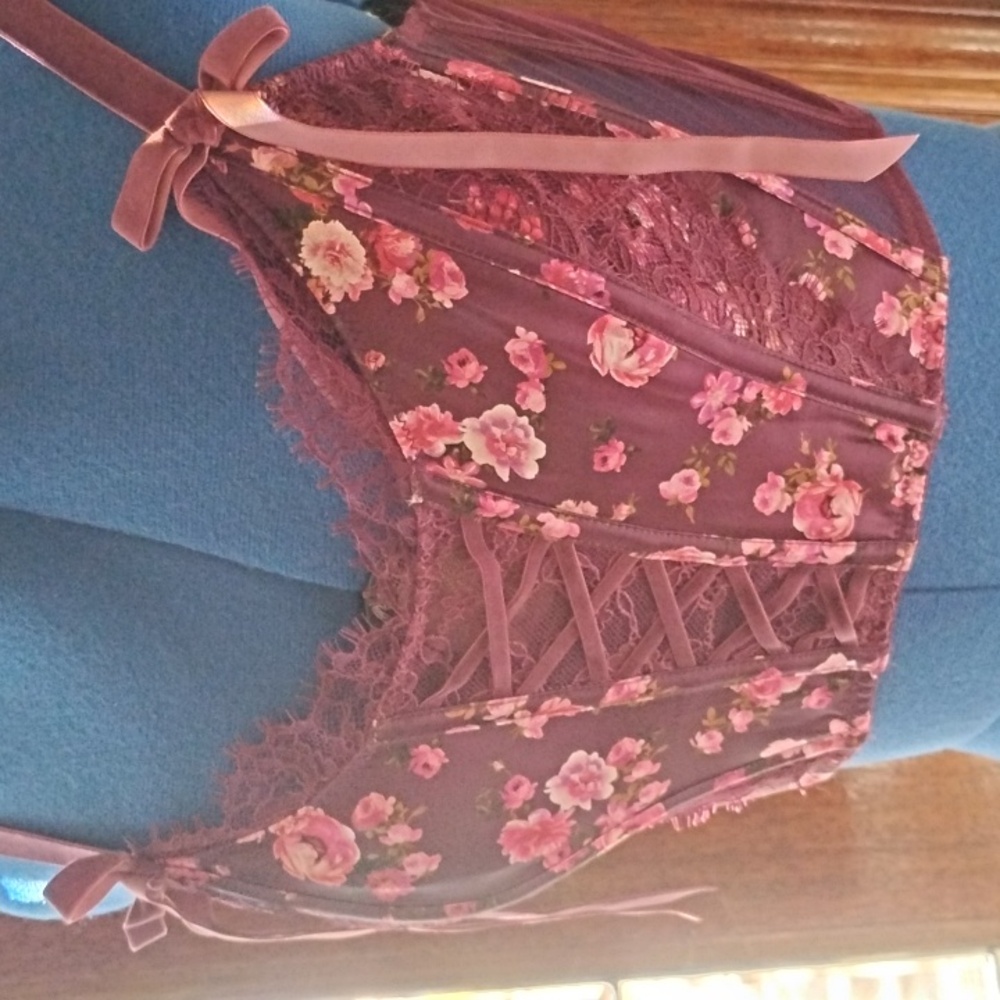 Victoria's Secret Plum Lace-Up Bralette - Picture 2 of 3